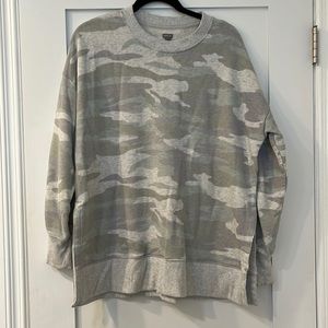 Aerie Camo Side Split sweatshirt